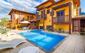 Hostal Aldeia Da Lagoinha